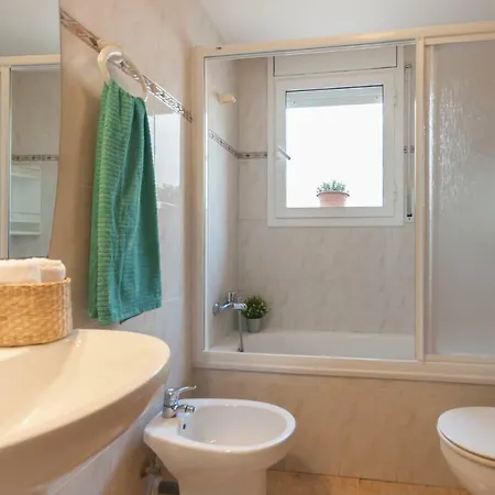 Lets Holidays Centric In 2 * Tossa de Mar